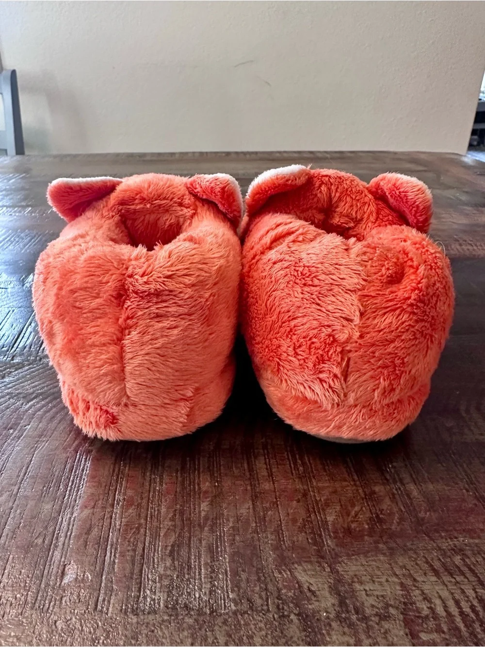 dearfoams Orange & White Fox Plush Slippers for Kids
